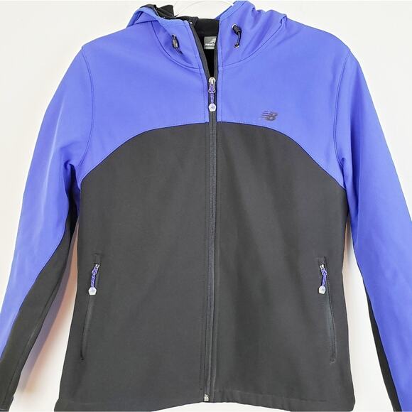 New Balance Periwinkle  Blue and‎ Black Soft-shell Hooded Zip up Jacket Size Med - Picture 1 of 8